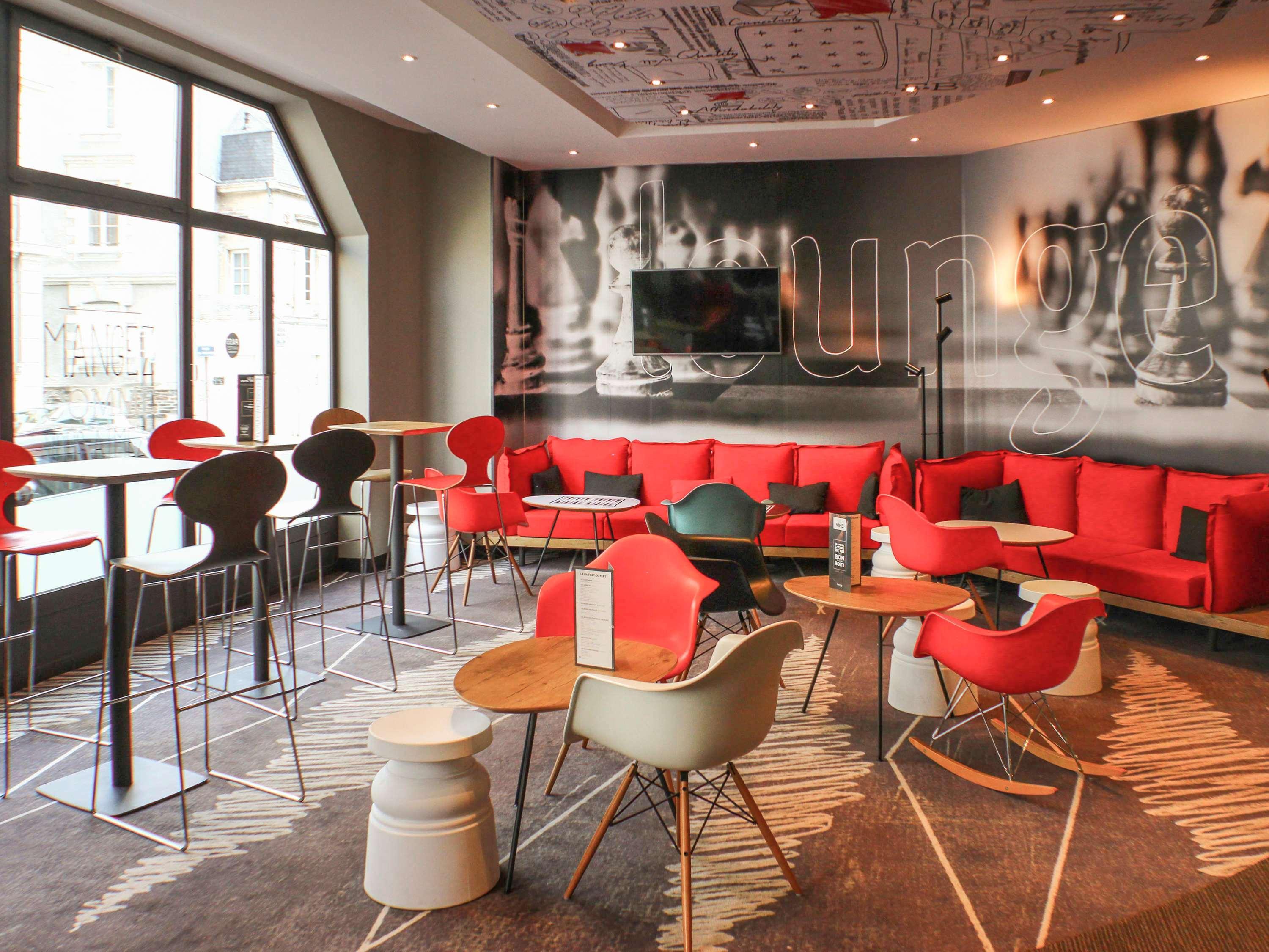 Ibis Centre Tour Bretagne Nantes