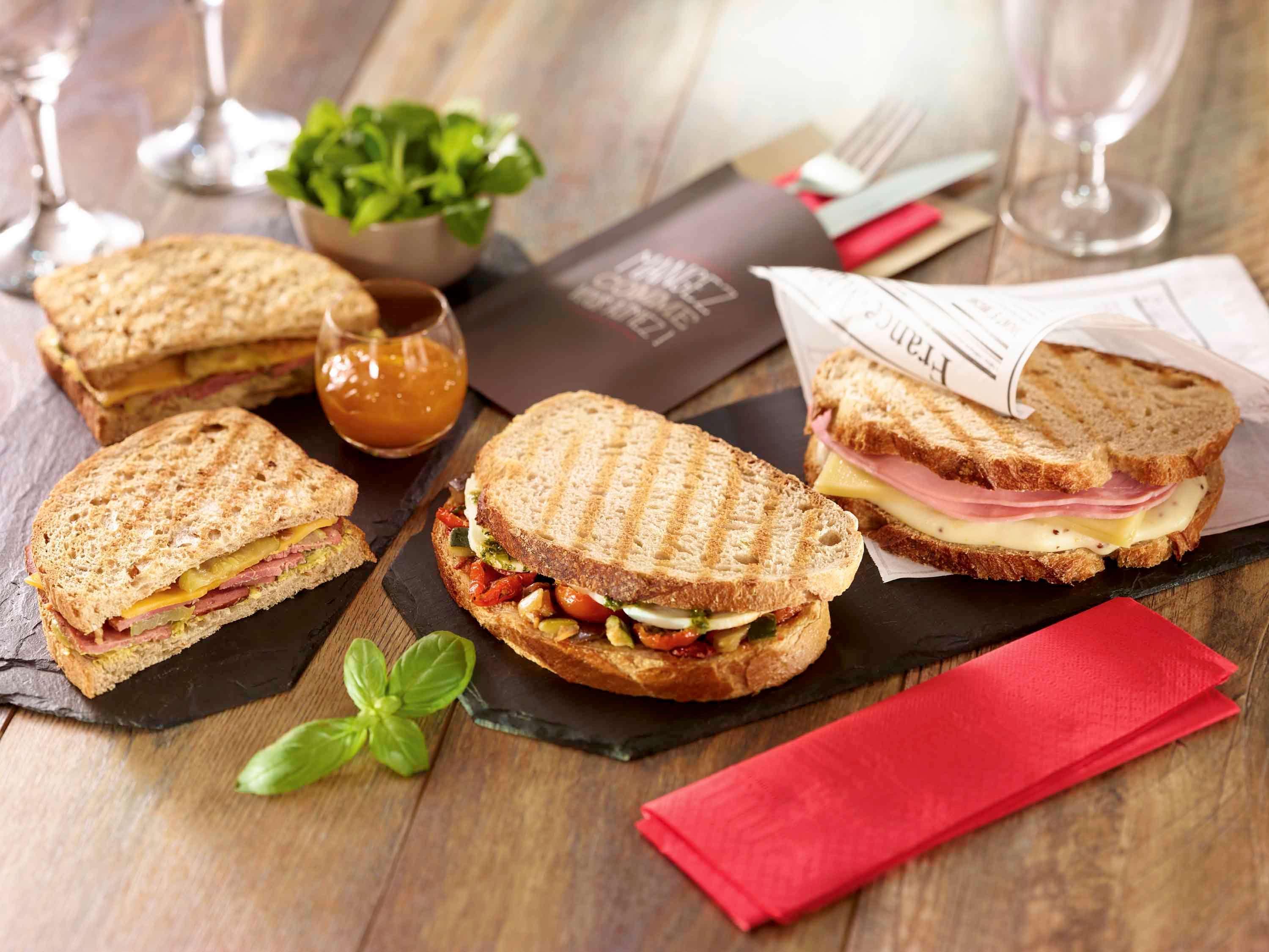 Hotel Ibis Centre Tour Bretagne 3*